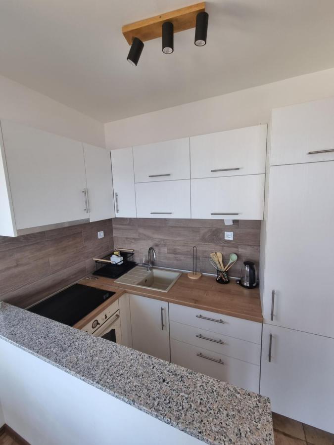 Sea View Apartment Rogoznica  Extérieur photo