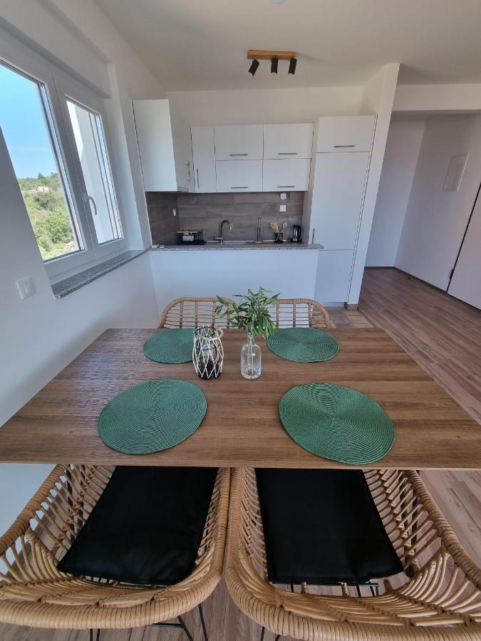 Sea View Apartment Rogoznica  Extérieur photo