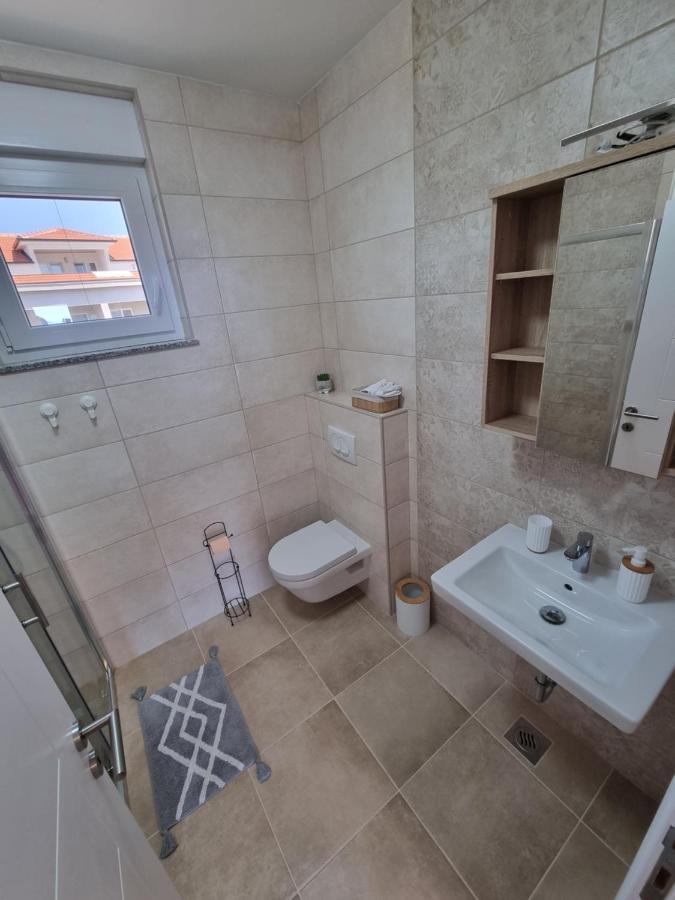 Sea View Apartment Rogoznica  Extérieur photo