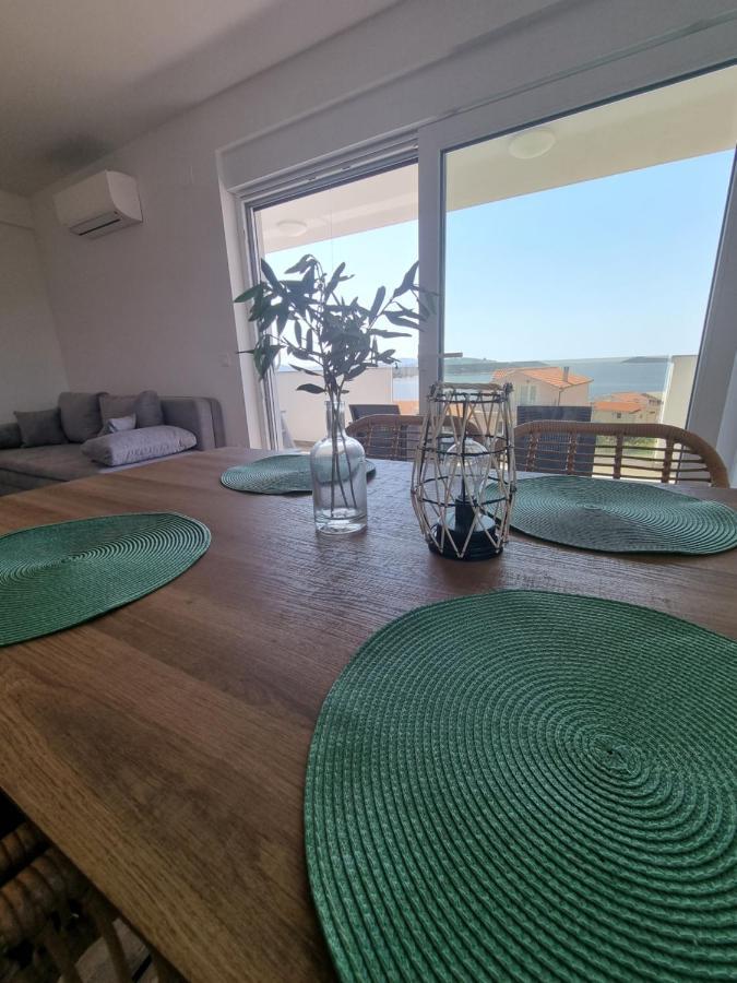 Sea View Apartment Rogoznica  Extérieur photo